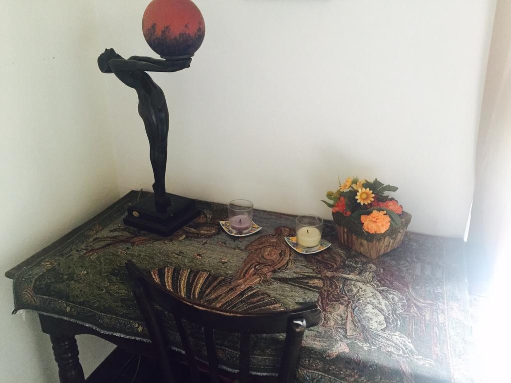 B&B Galileo Galilei Caserta Habitación foto